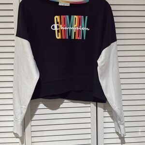 Champion cropped sweatshirt, size M